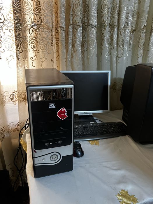 Кампютер Б/у хххх
