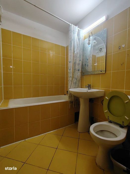 Apartament 2 camere decomandat in Aleea Trandafirilor
