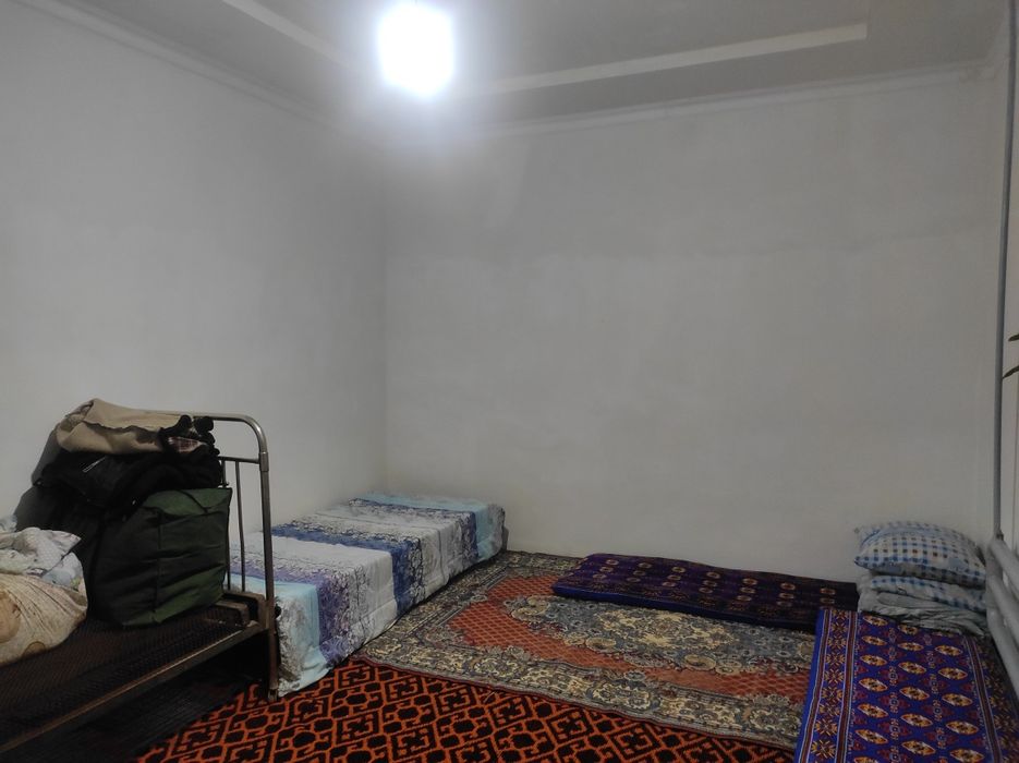 Зангиотада 1 хонали уй ижарага берилади. Бир миллион саккиз юз сўм