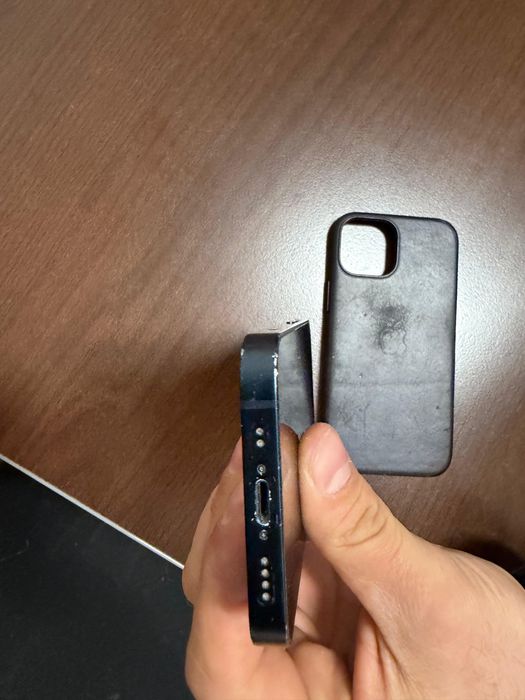 Iphone 13 mini 128 gb- Schimb/Vand