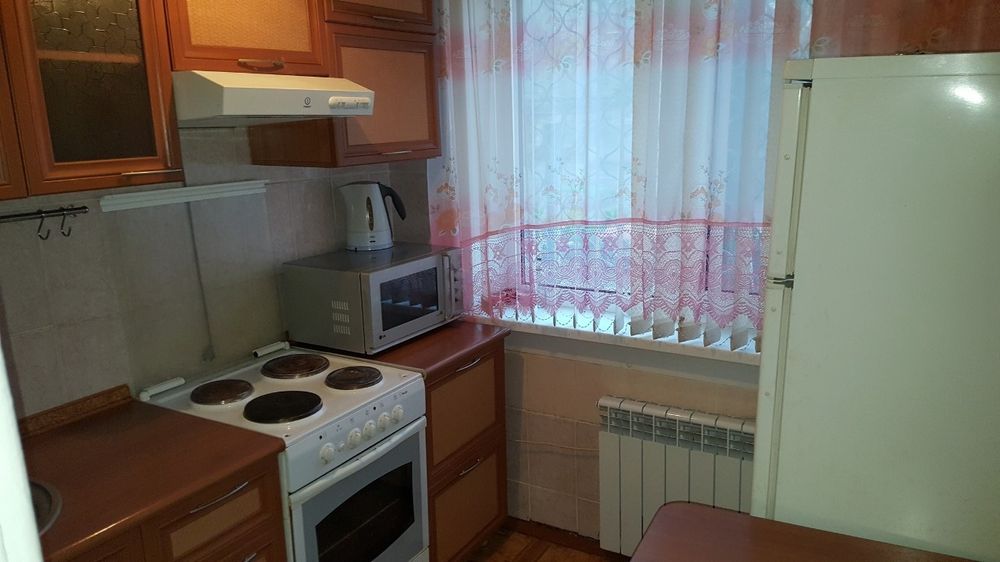 Сдается 2 ух комнатная квартира