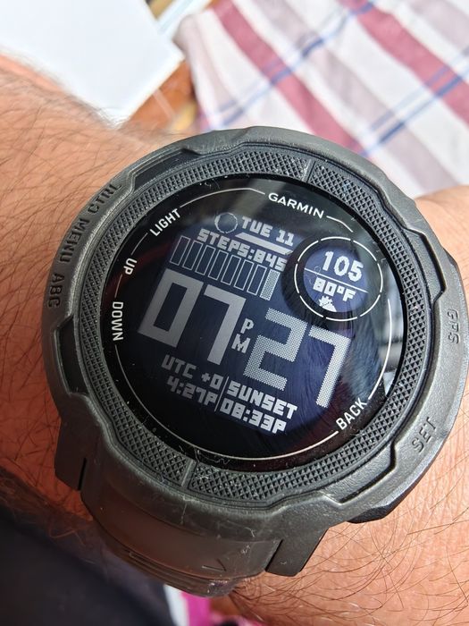 Vând sau Schimb Geas Garmin Instinct 2