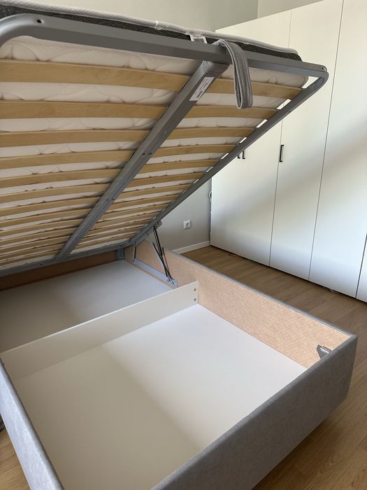 Кровать с матрасом ORMATEK