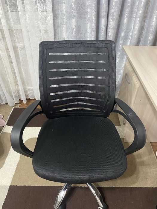 компьтерное кресло