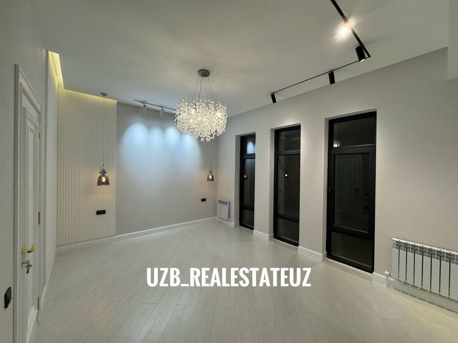 Ор-р: Циолковский, Ул.Салом Продается Новый Евро дом 2.соток 480м2