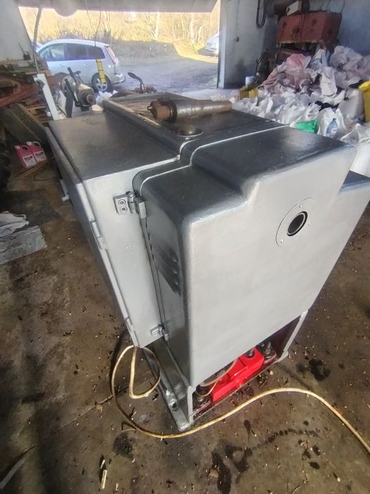 Продавам Струг Кусон 3