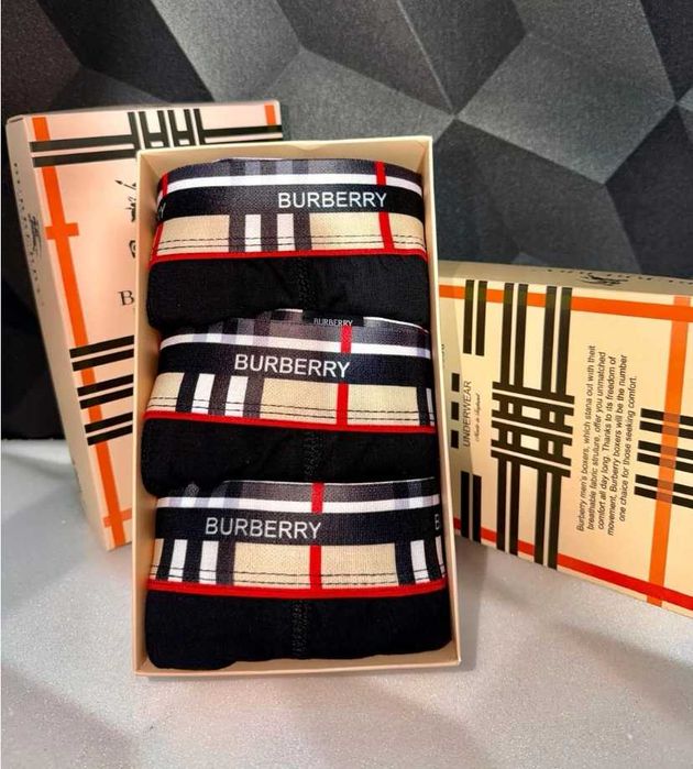 Мъжки боксерки burberry ( бельо )