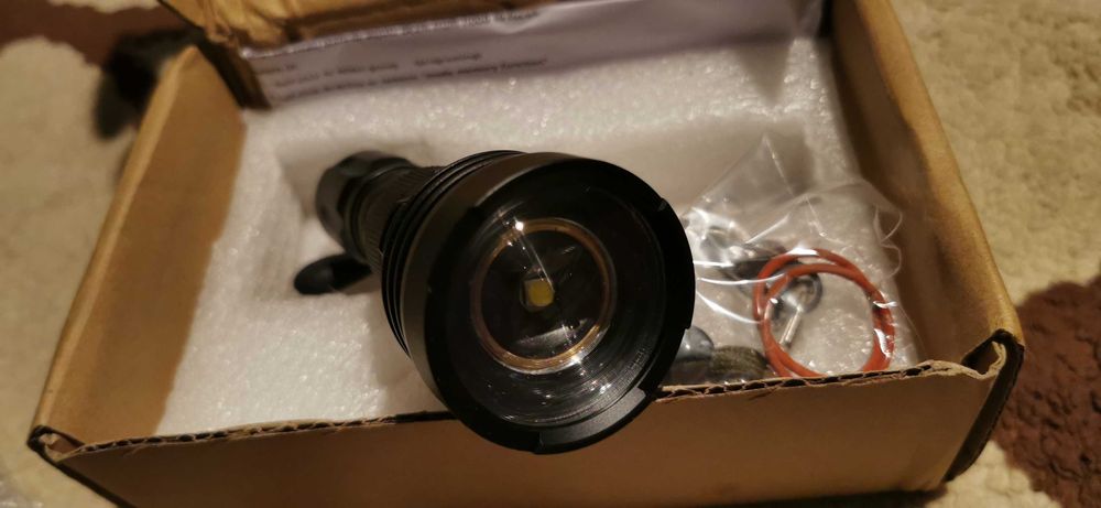 Lanterna Haikelite HT08 XPL Zoom 5000k 850 lumeni (de colectie, noua )