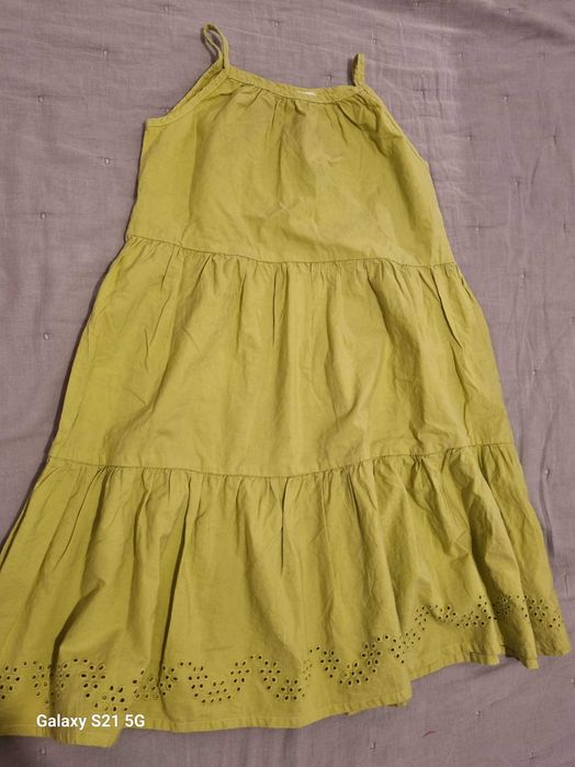 3 Rochite h&m 122/128