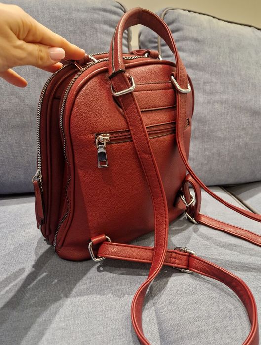 Дамска Кожена Чанта/ Раница Бордо