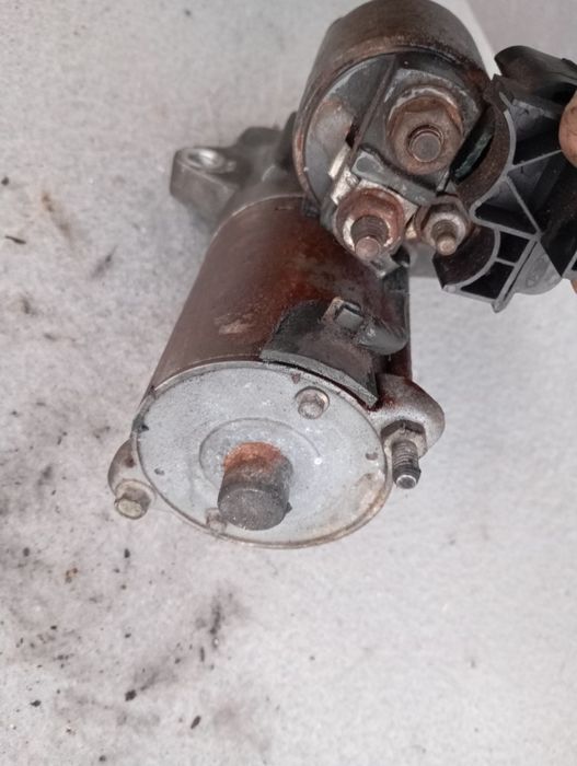 Стартер Ford C-Max 1.8i