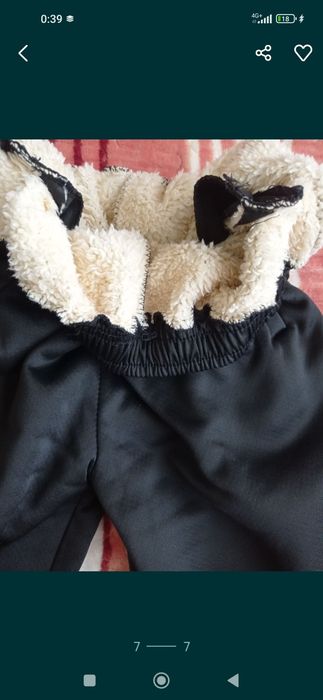 Продам женские джинсы