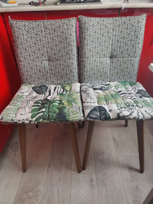 Продам кухонные стулья 2 шт.