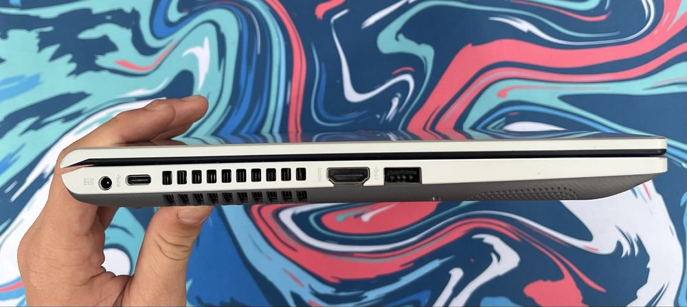 Laptop ASUS  ca nou