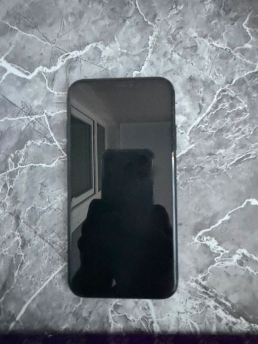 Iphone XR сатылады