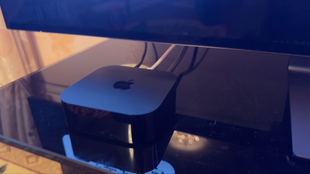 Продается LG OLED C4 55” + Apple TV 4K HDR 128GB