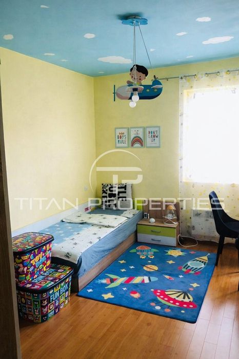 Тристаен за продажба в кв. Симеоново