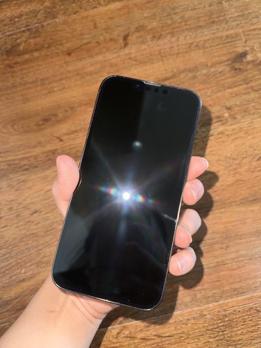Продаётся iphone 13pro оригинал, 256гб, емкость 93%