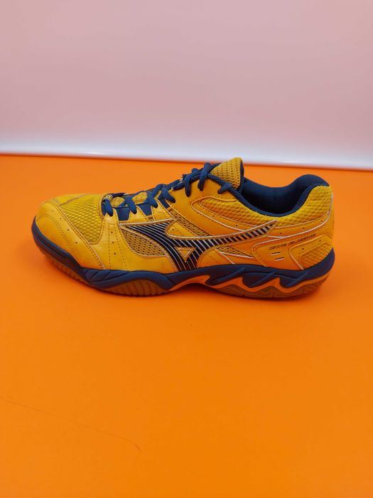Mizuno Wave Elusive номер 40.5 Оригинални маратонки