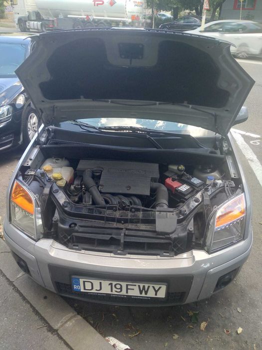 FORD Fusion 2012 — imagine 4