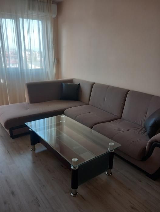 Дава се под наем Двустаен апартамент в Пловдив, Каменица 2 - 70 кв.м за 500 € - Снимка #2