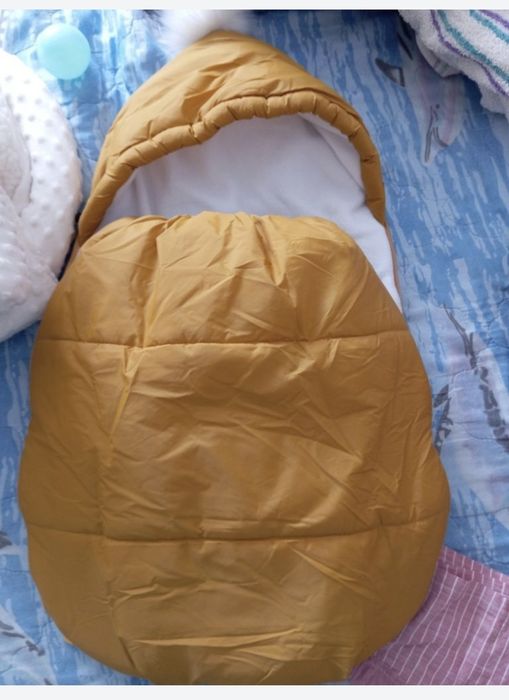 Продам конверты на выписку