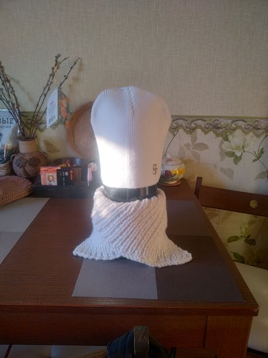 Шапки и береты .