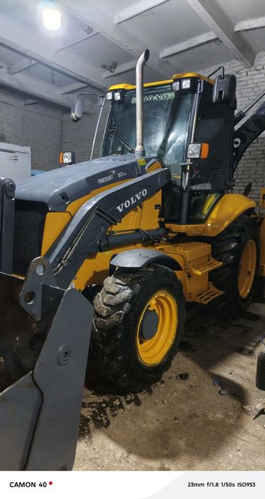 Экскаватор  Вольво BL61