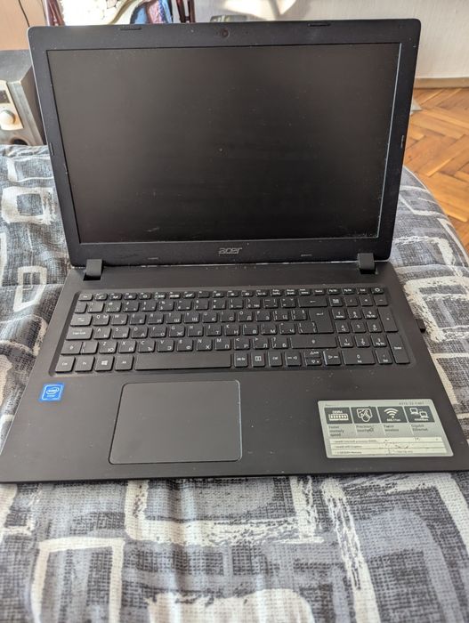 Acer   aspire  3