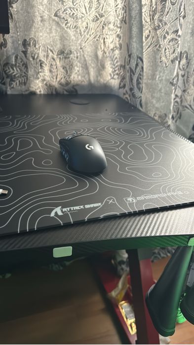 Vand mouse logitech superlight plus mousepad sharkattack din obsidian