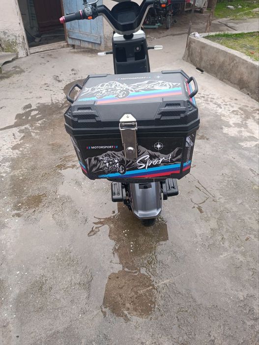 Skuter elektro demansh