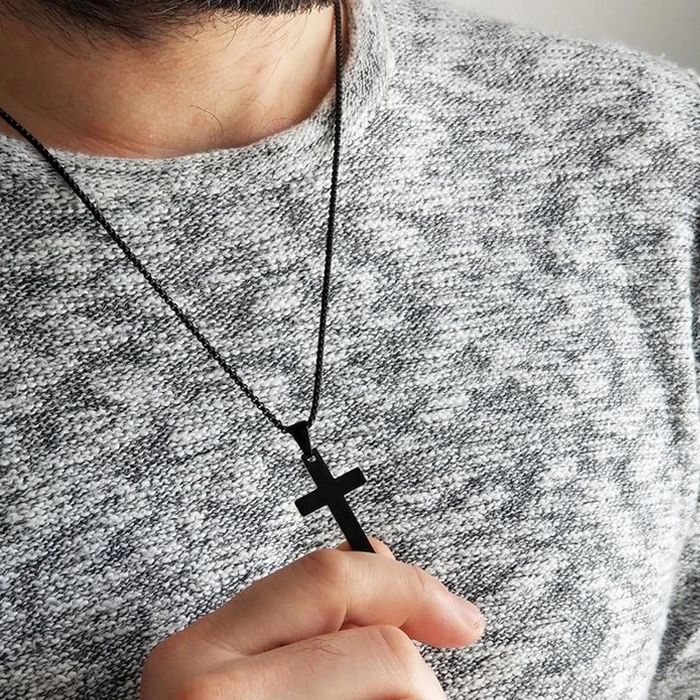 Кръст със синджир от медицинска стомана, черен, унисекс