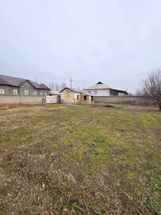 Прадоется участок 9 соток 1 соток по 10000$. Юкори Ч Р. Кирсадак мах