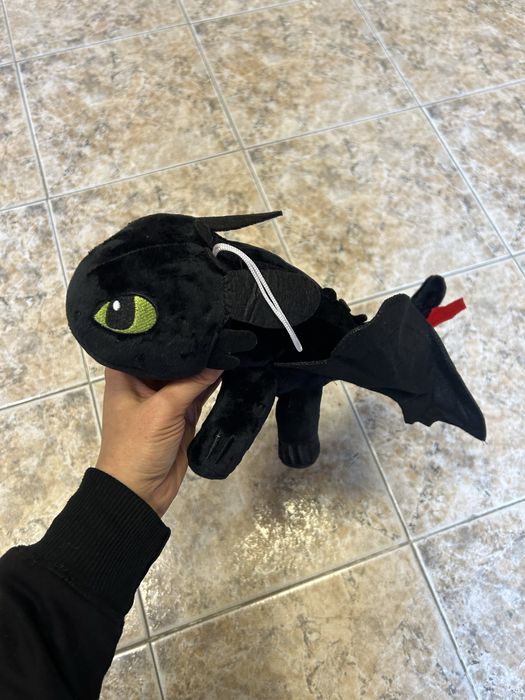 Плюшен дракон.Как да си дресираш дракон.