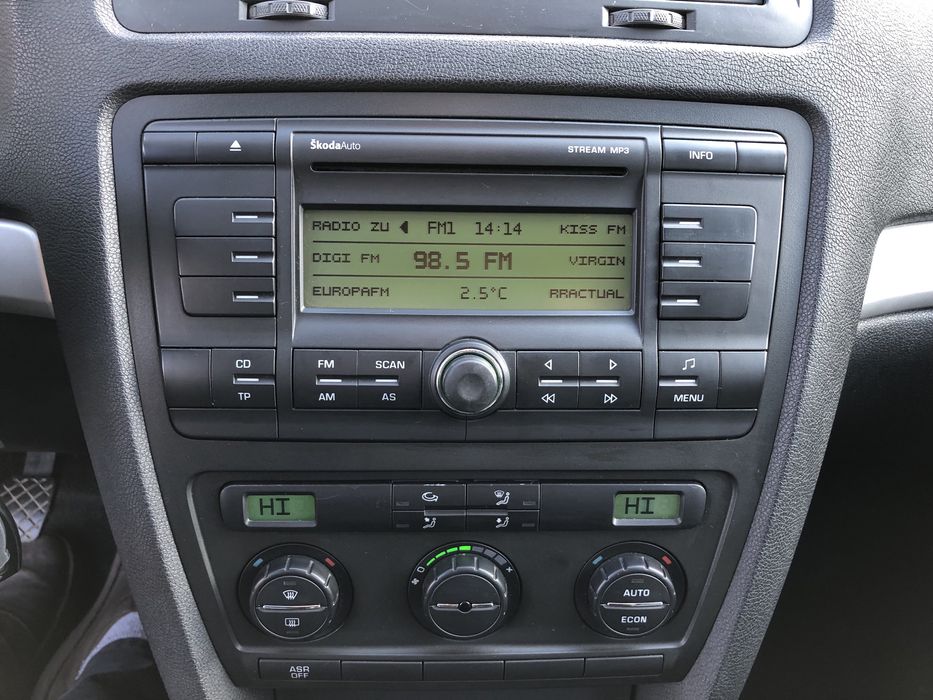 radio cd skoda octavia 2