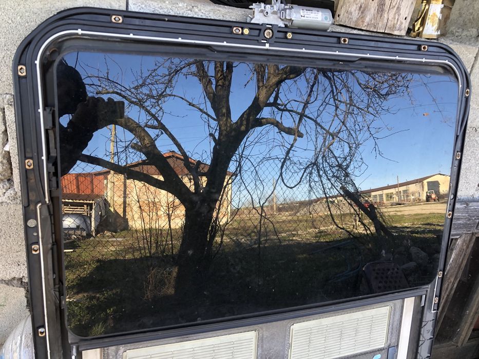 Люк за Мерцедес w210