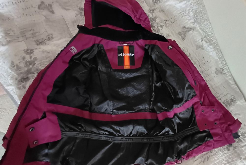 Зимно Яке  Ellesse 8 години