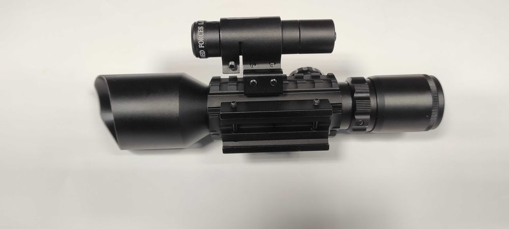 Оптика със лазер