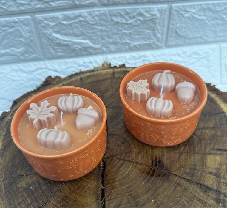 Lumanari parfumate de toamna (handmade) din ceara de soia