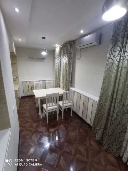 Сдаётся Квартира  на Юнусабад