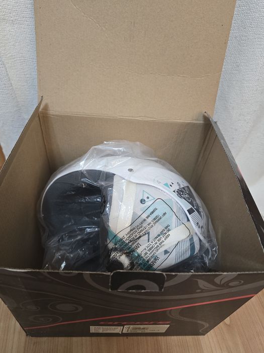 Vând cască de schi(ski) Arcore