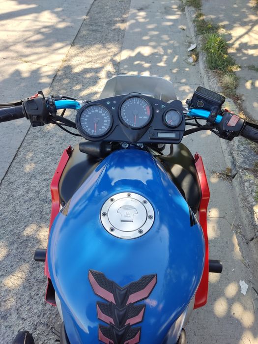 Honda cbr 600 F4