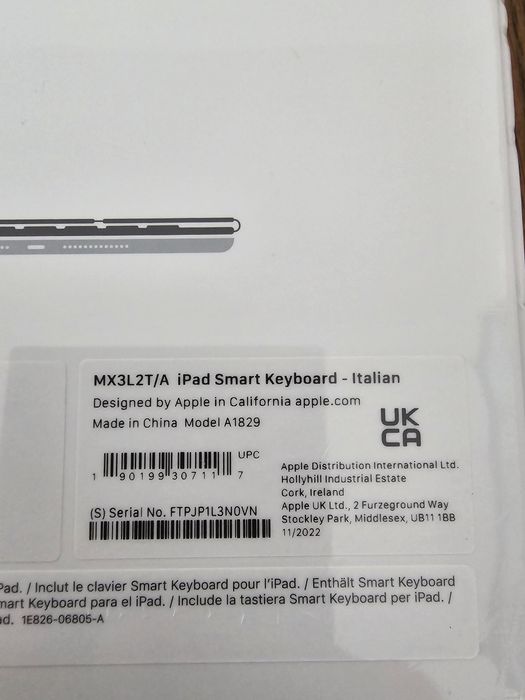 Tastatura ipad Smart Keyboard