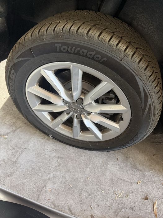 Jante / Roti Audi Q3 235/55 R17 cu anvelope de iarna imoecabile ca noi