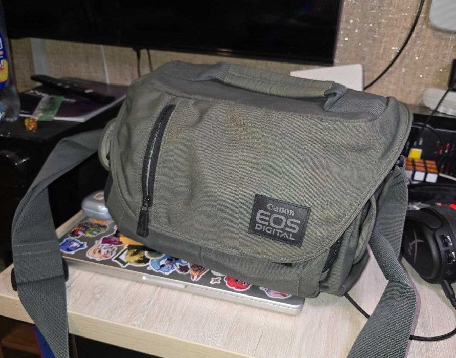 Canon EOS 5D Mark II + Canon EF 28-105 f/3.5-4.5 USM