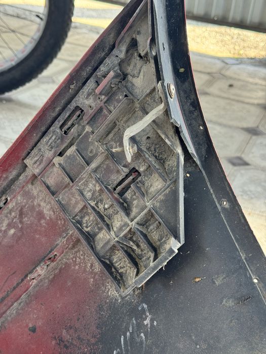 Оригинальный бампер на ауди 80