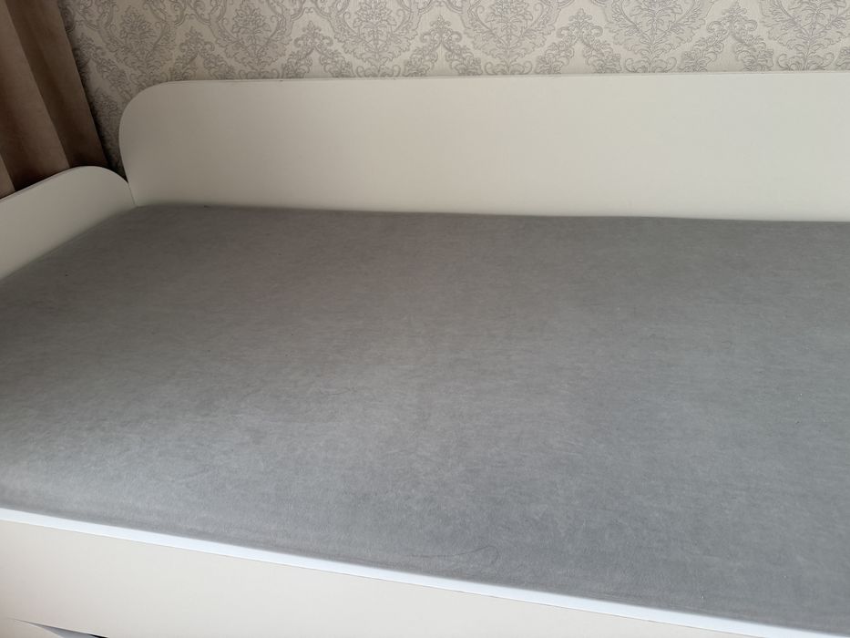 Кровать спальное 90*200 см