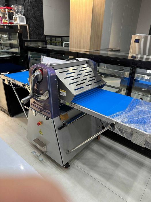 Профессиональная тестораскатка