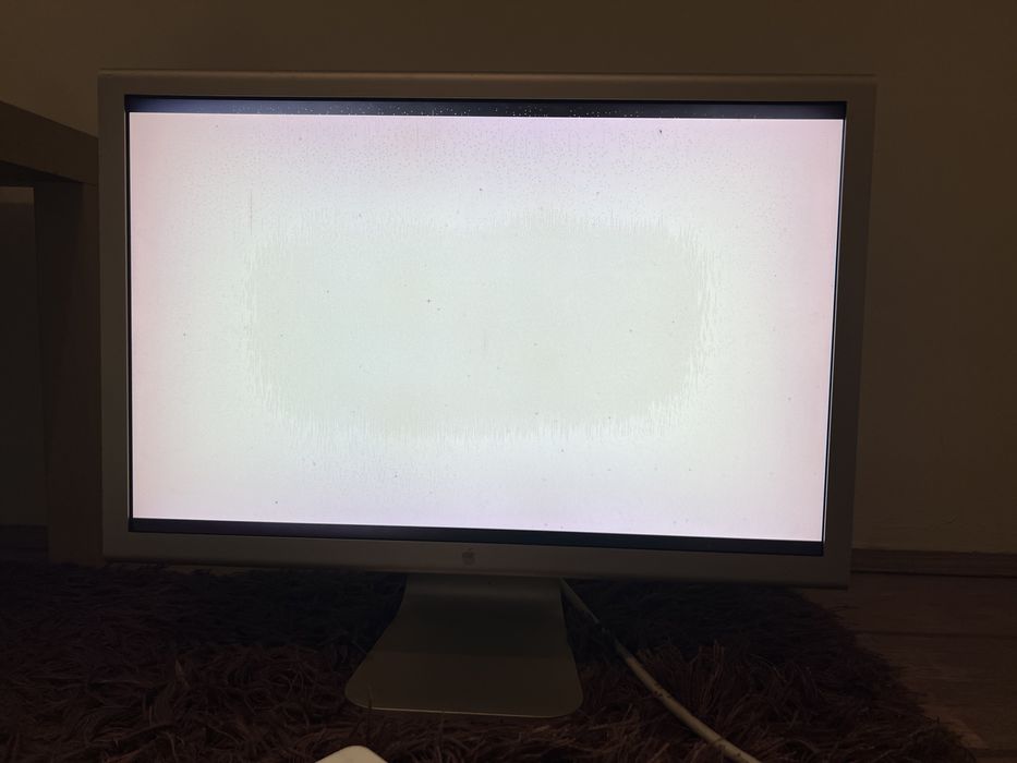 Apple cinema display 23''