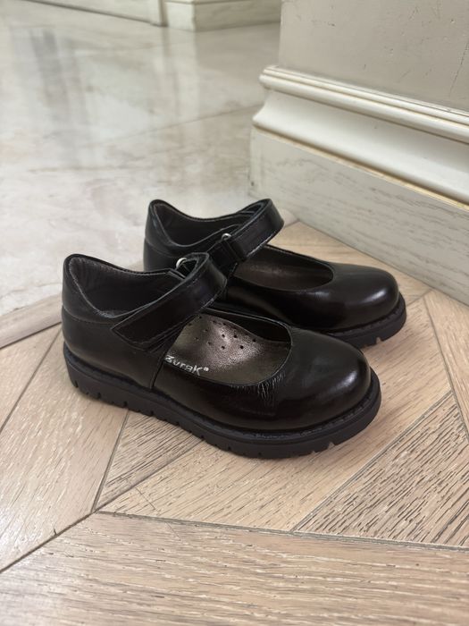 Туфли на девочку